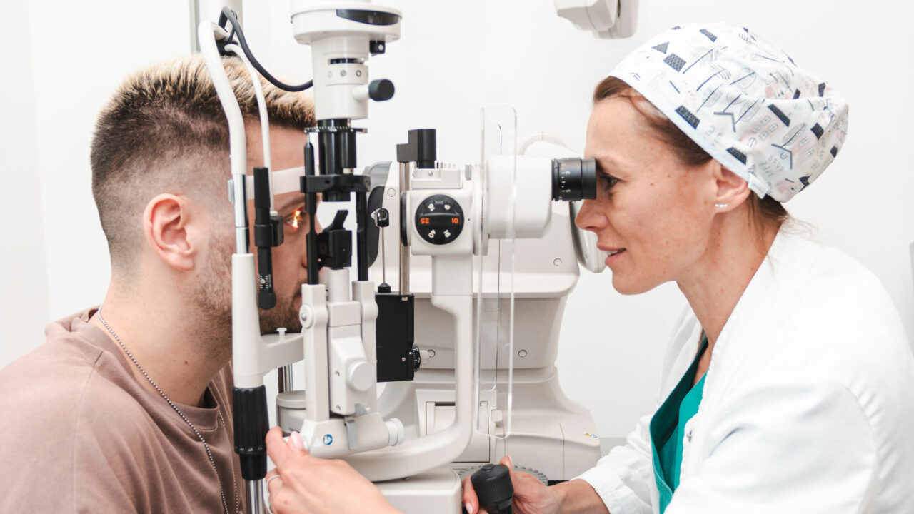 (Ponuda je istekla) Specijalna ponuda za pregled laserskog skidanja dioptrije – 45 € umjesto 100 €!